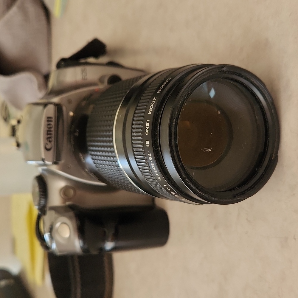 Canon Digital Rebel EOS